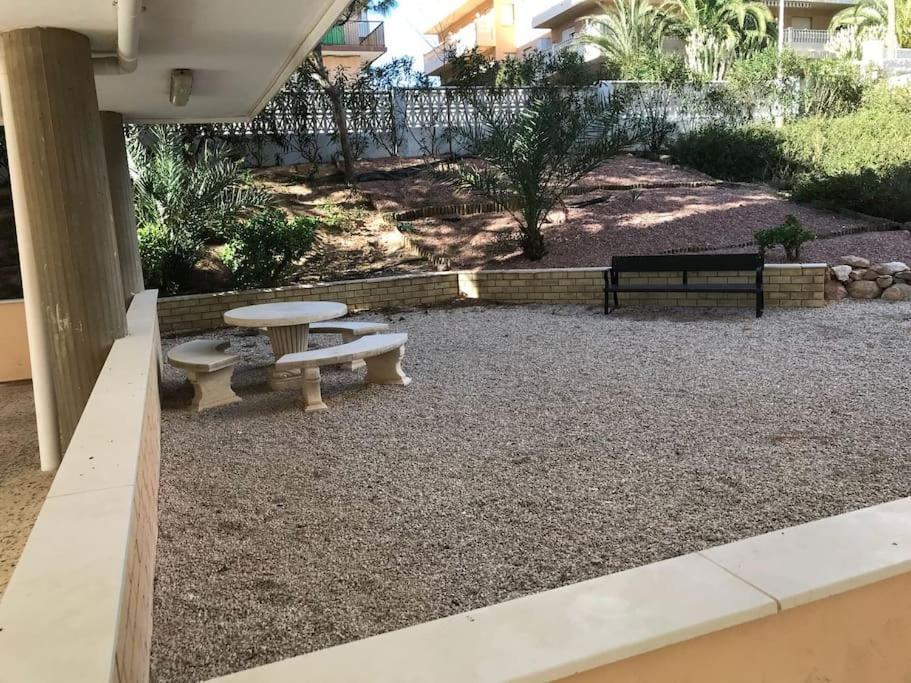 70 Sqm Apartment With Seaview In Arenales Del Sol. 外观 照片